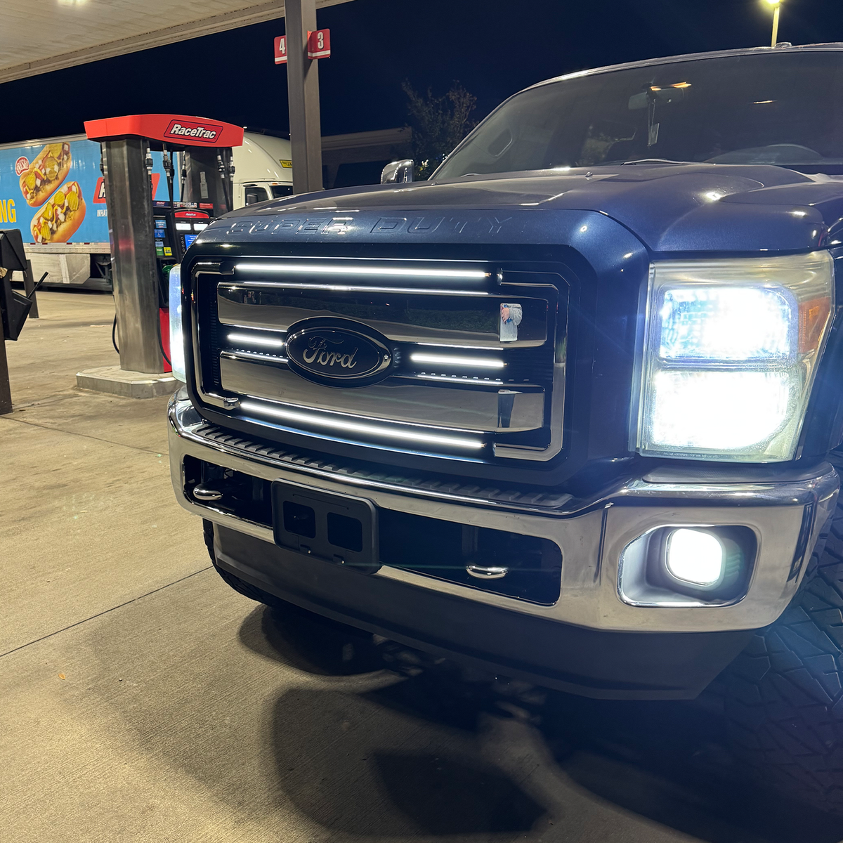 2011-2016 Ford F250/350/450/550 Center Grille Lights XL,XLT,Lariat, King Ranch, Platinum