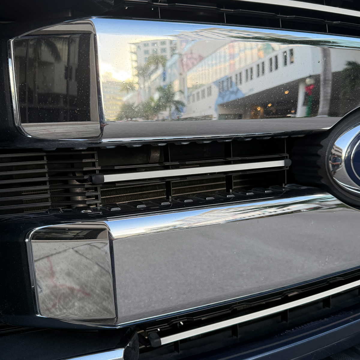 2011-2016 Ford F250/350/450/550 Center Grille Lights XL,XLT,Lariat, King Ranch, Platinum